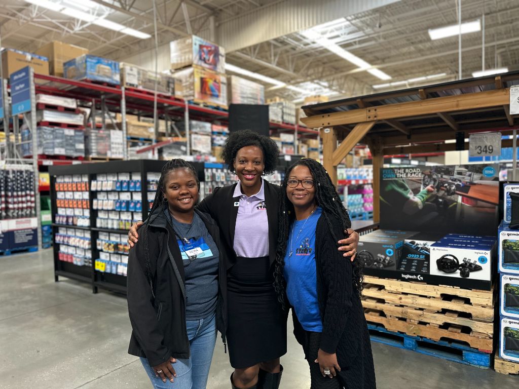 Students visiting Sam's Club Hiram